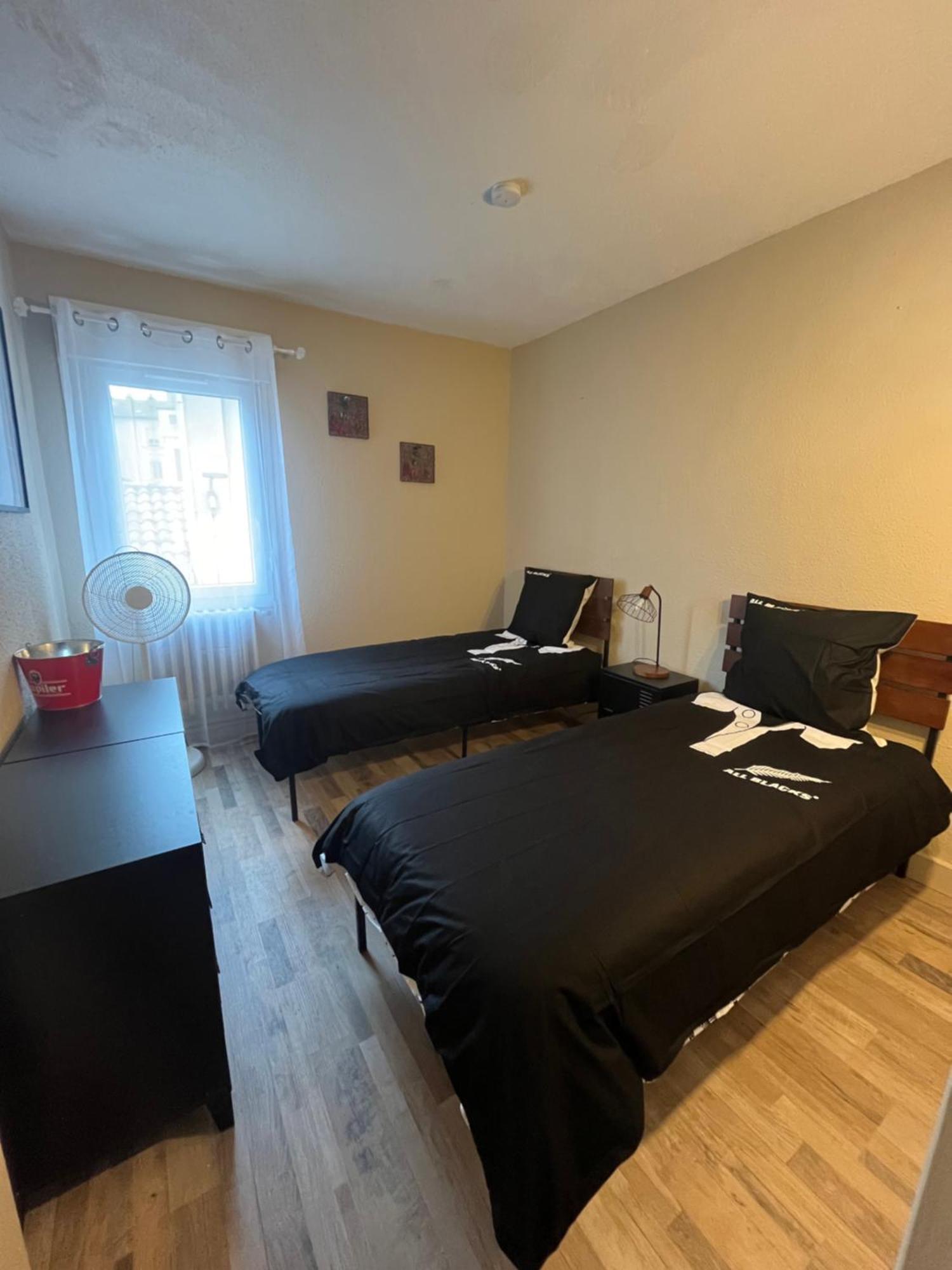Appart Hotel Les Fleurs Алес Экстерьер фото